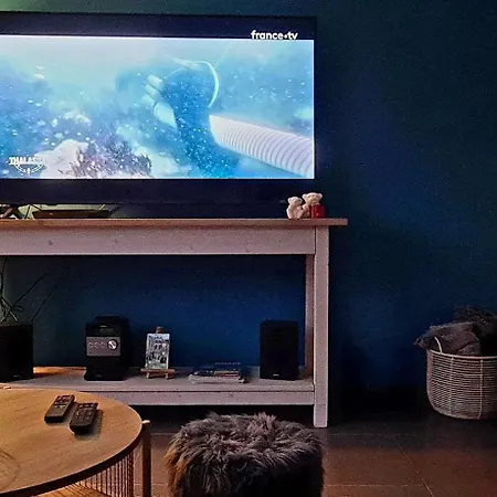 La Malavisee Nyaraló *